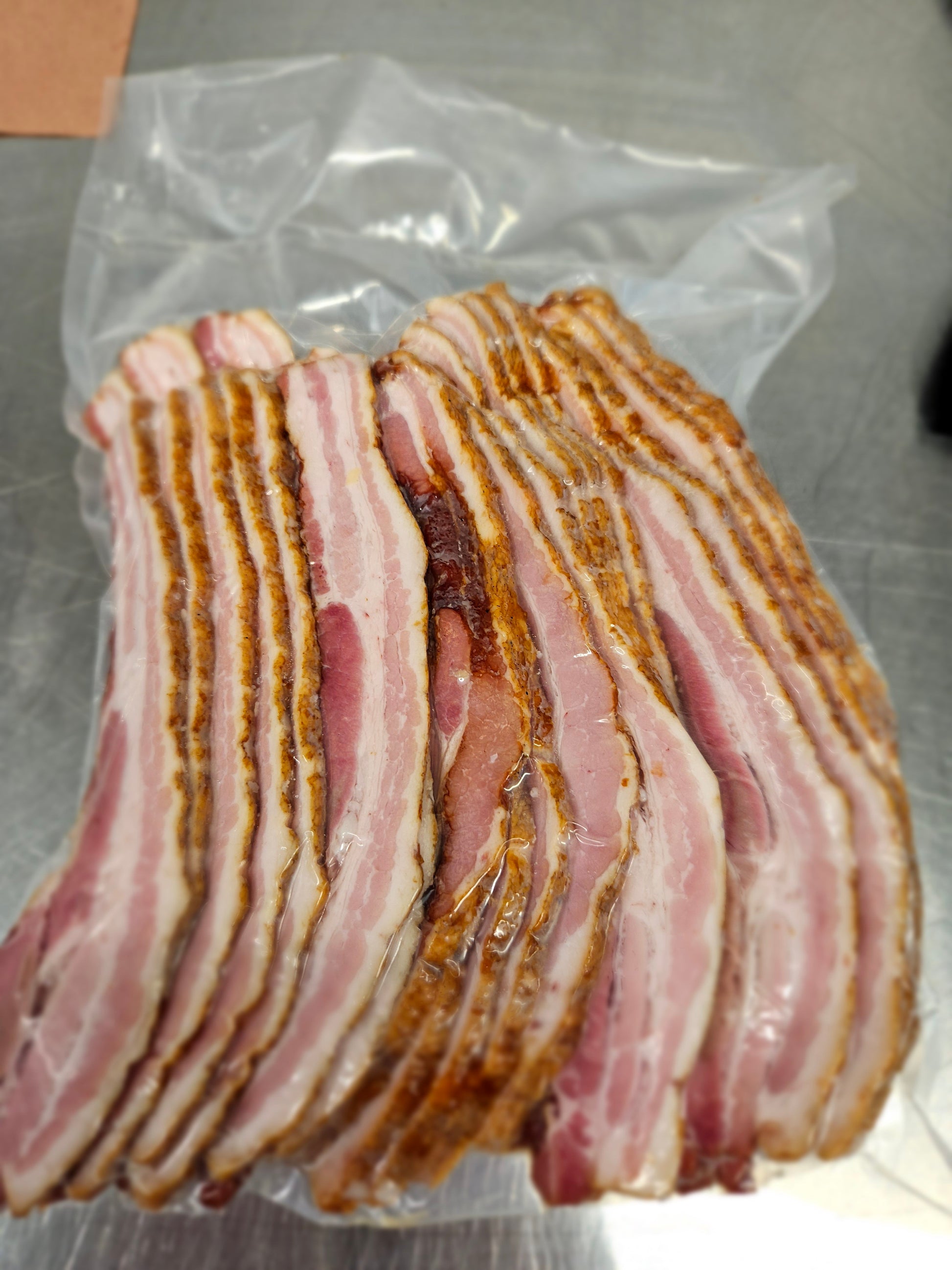 Poaka Smoked Streaky Bacon 1kg